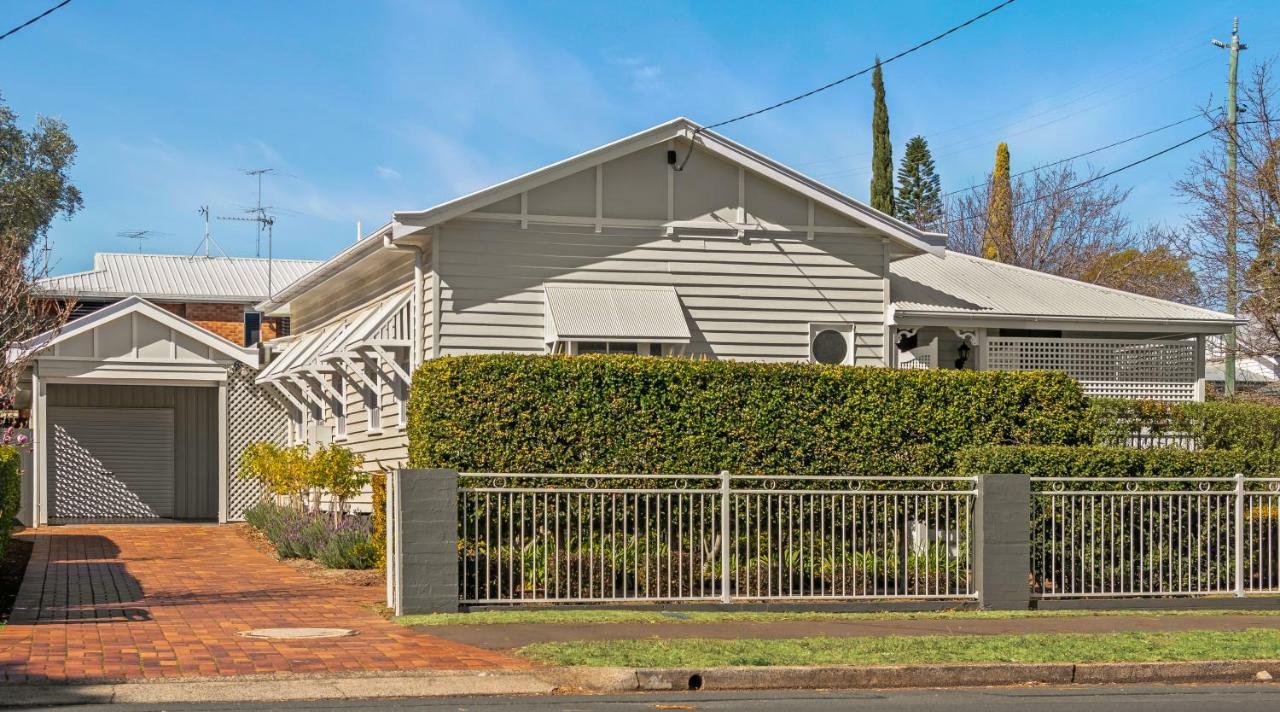 Villa Frangipani House Toowoomba Exterior foto